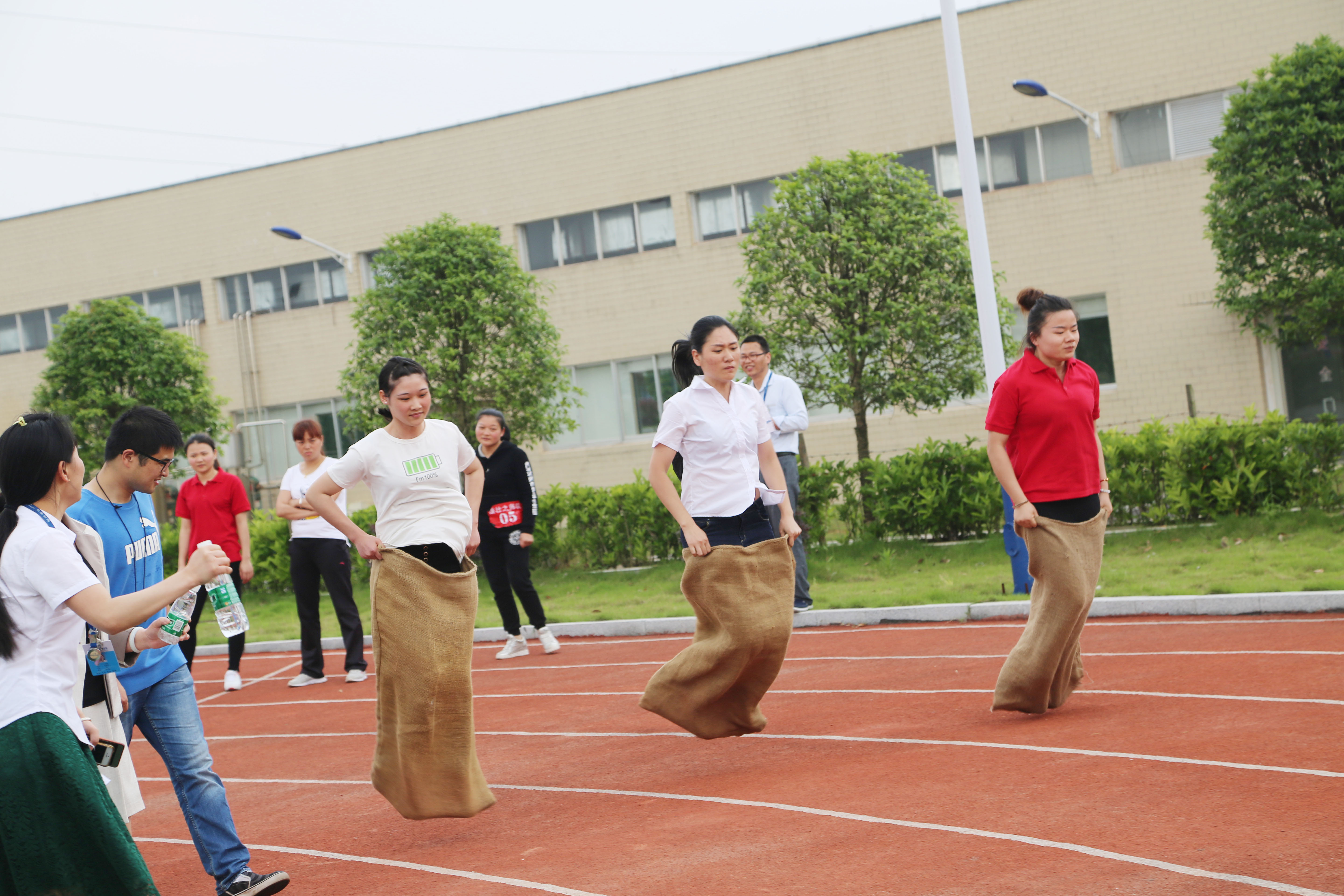 电子游戏app网址大全