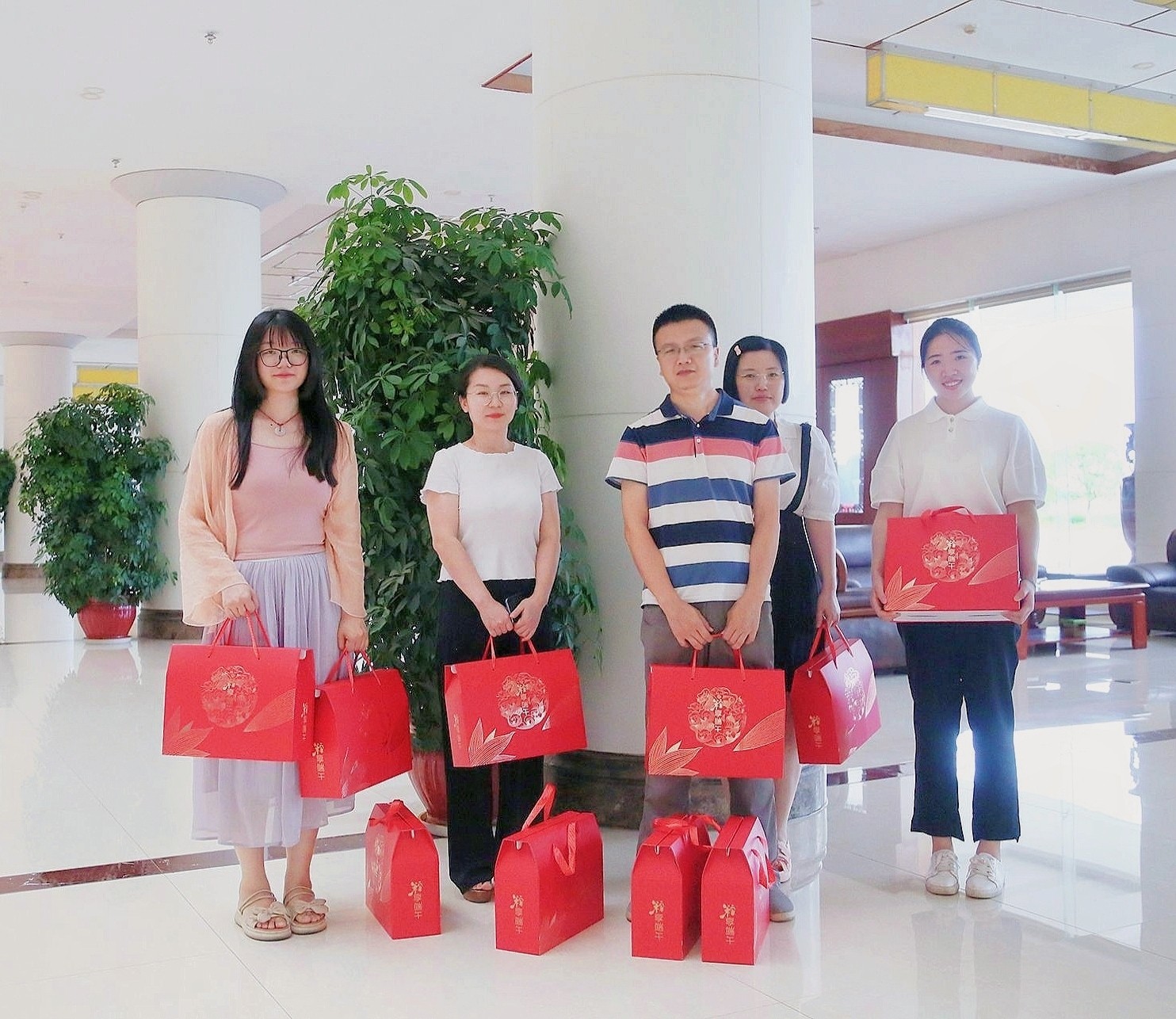 电子游戏app网址大全